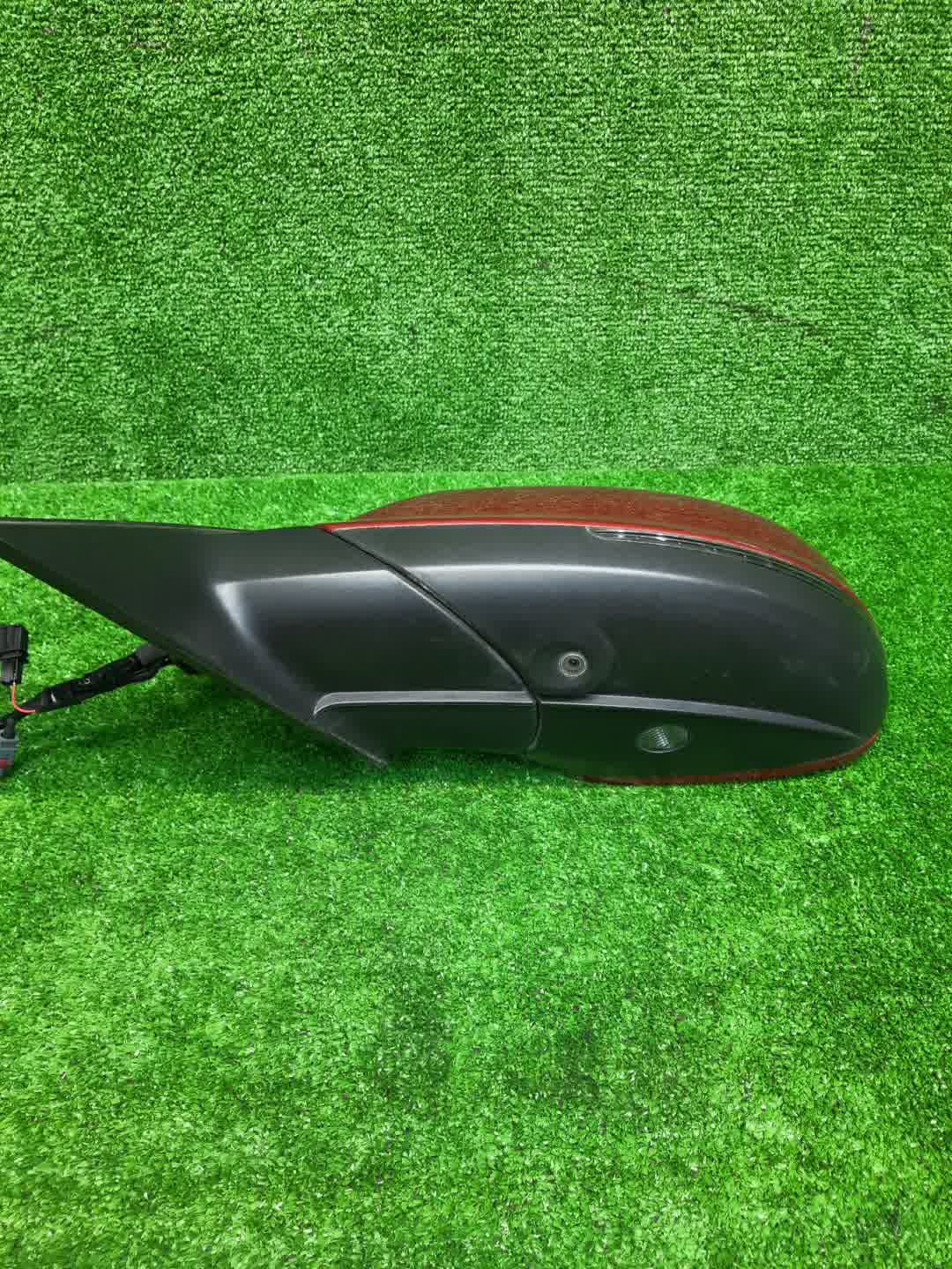 Зеркало левое переднее AUDI Q5 8RB 22K 3 ракурс