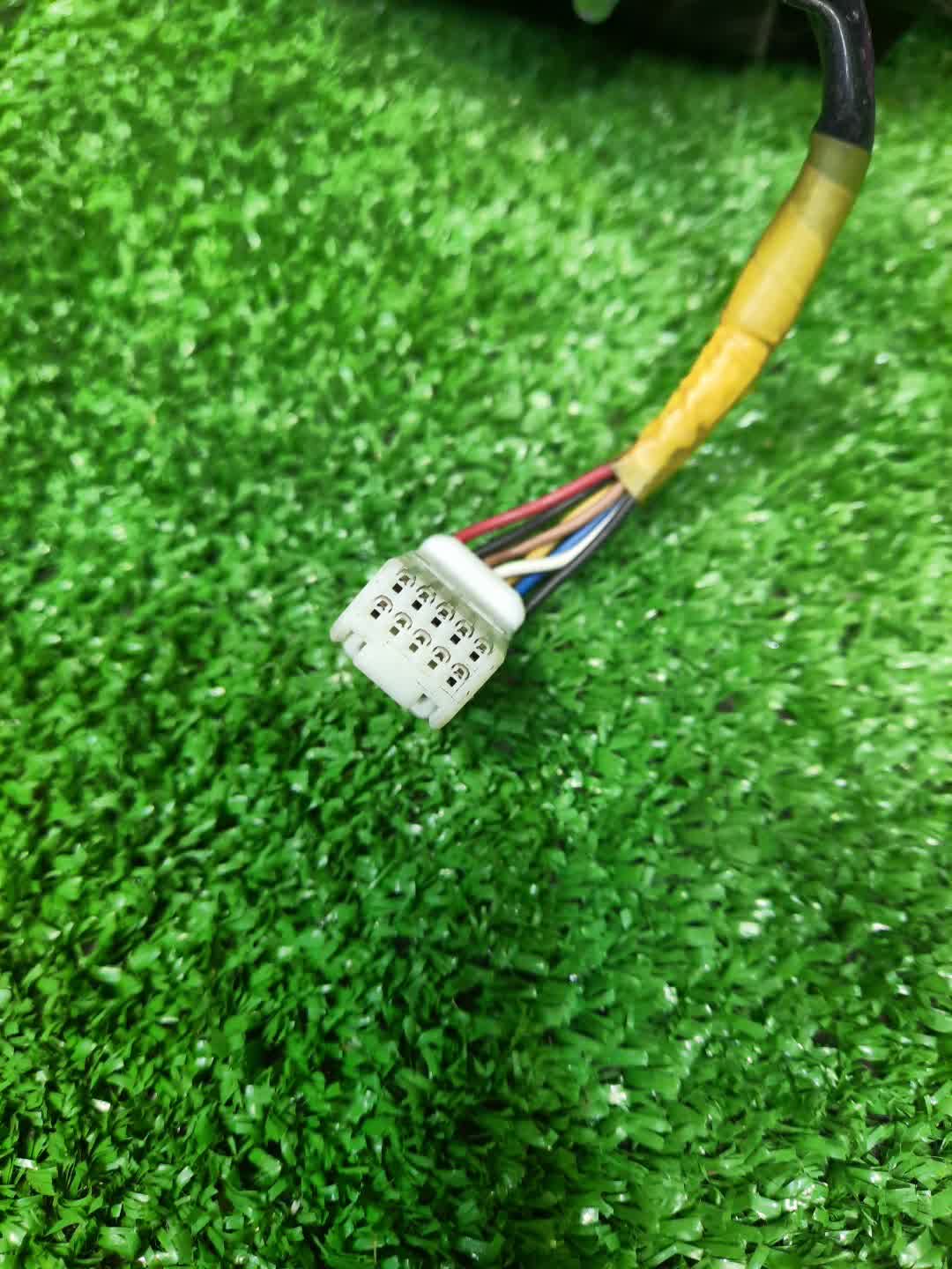 Зеркало правое переднее MITSUBISHI LANCER, GALANT FORTIS CY4A, CY2A, CY3A, CY6A, CX6A, CX4A, CX3A 7K 4 ракурс