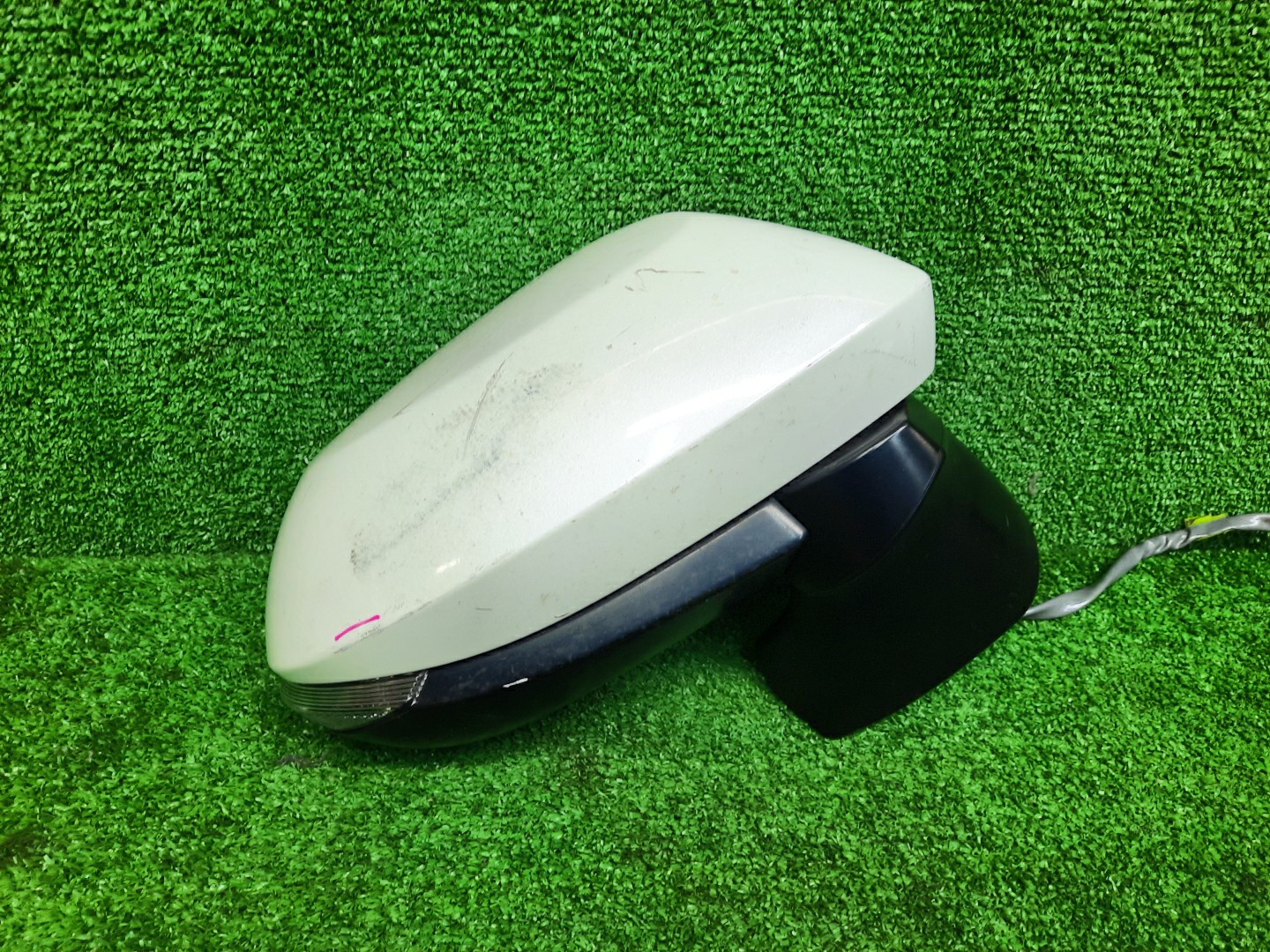 Зеркало правое переднее TOYOTA SIENTA NSP172G, NSP170G, NCP175G, NHP170G 7K 1 ракурс