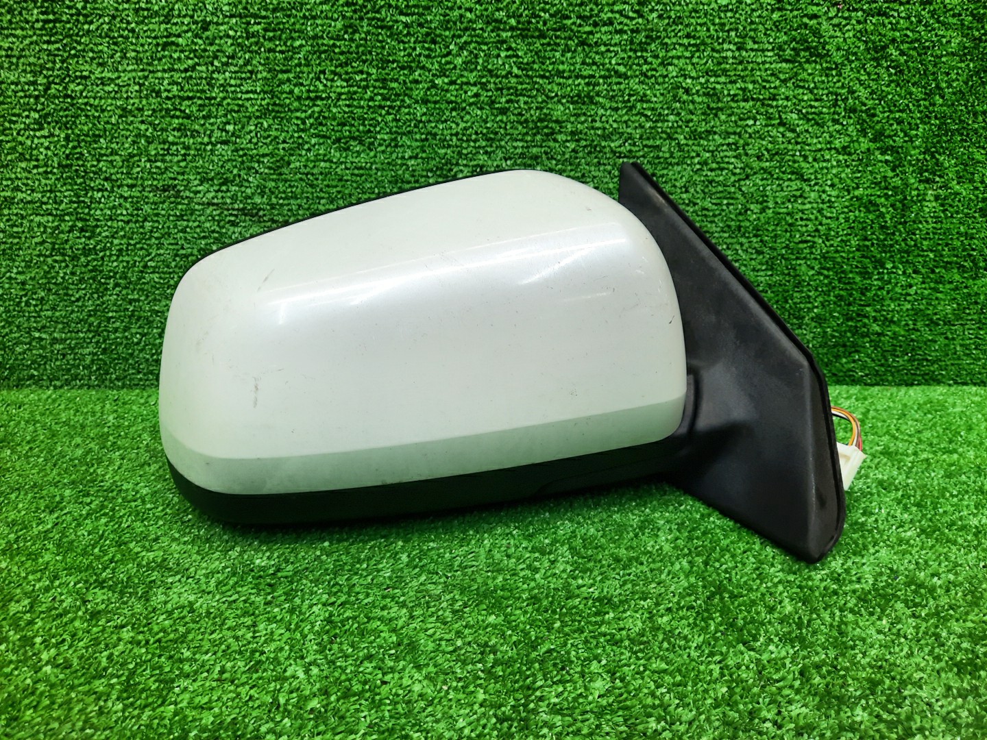 Зеркало правое переднее MITSUBISHI LANCER, GALANT FORTIS CY4A, CY2A, CY3A, CY6A, CX6A, CX4A, CX3A 5K 1 ракурс