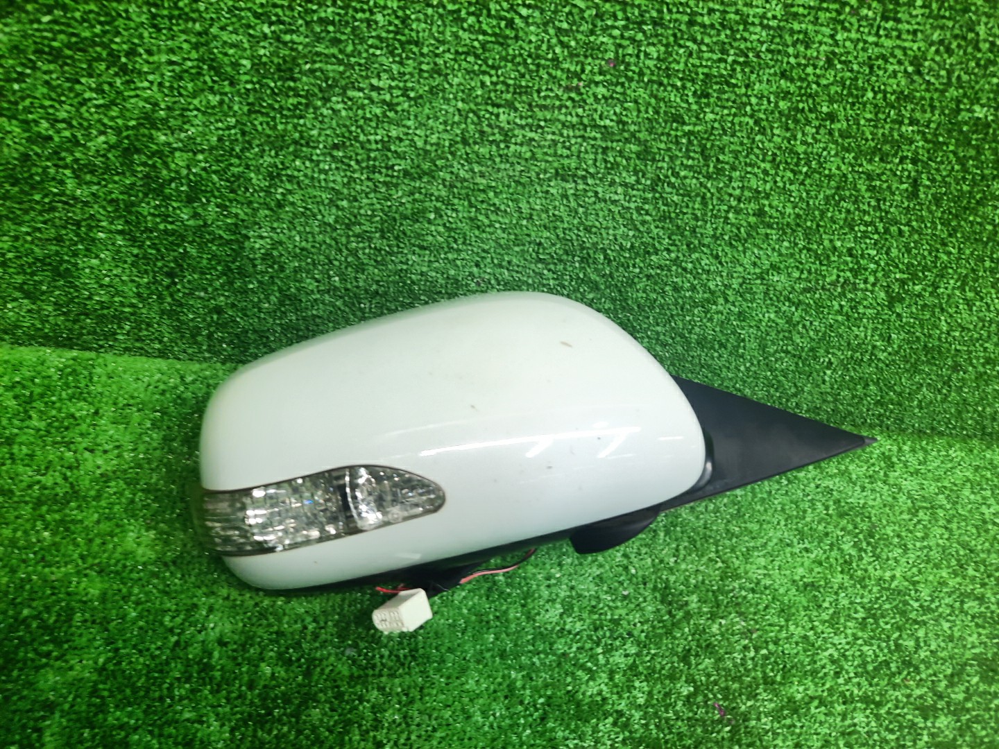 Зеркало правое переднее TOYOTA CAMRY, ALTIS AHV40, GSV40, ACV40, ACV45, ACV40N, ACV45N 7+2K 1 ракурс