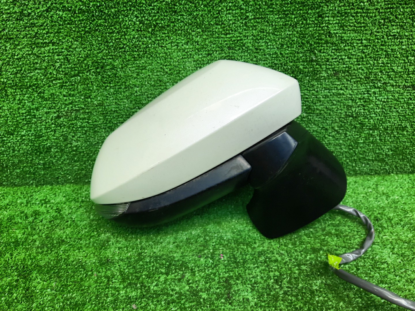 Зеркало правое переднее TOYOTA SIENTA NSP172G, NSP170G, NCP175G, NHP170G 7K 1 ракурс