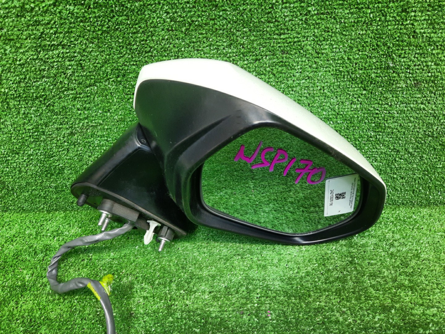 Зеркало правое переднее TOYOTA SIENTA NSP172G, NSP170G, NCP175G, NHP170G 7K 4 ракурс