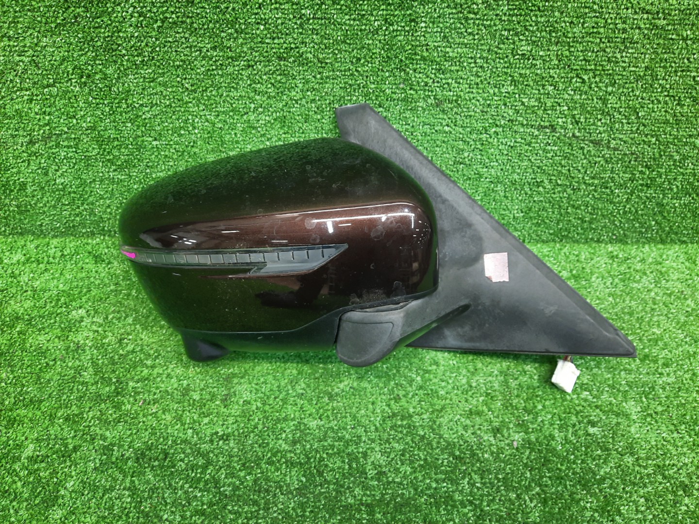 Зеркало правое переднее NISSAN SERENA C27 13K 1 ракурс Зеркало правое переднее NISSAN SERENA C27 13K 1 ракурс