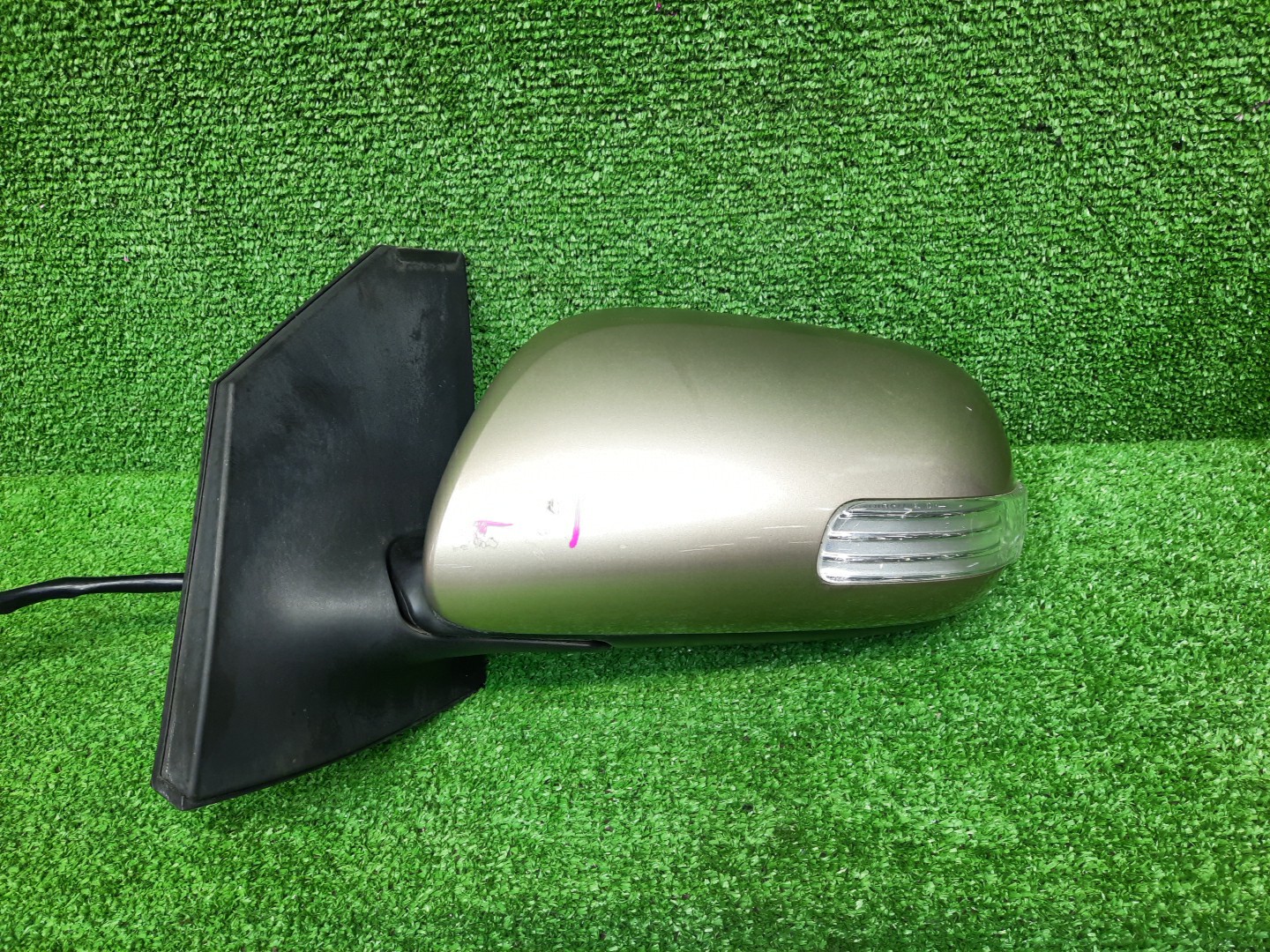 Зеркало левое переднее TOYOTA AXIO, COROLLA FIELDER, COROLLA  AXIO, FIELDER NZE141, NZE144, ZRE142, ZRE144, ZRE144G, ZRE142G, NZE144G, NZE141G 9K 1 ракурс