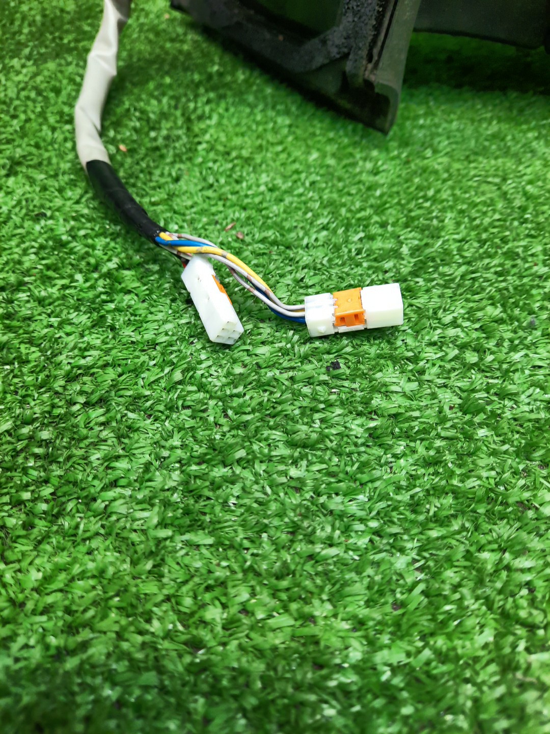 Зеркало правое переднее TOYOTA AXIO, COROLLA FIELDER, COROLLA  AXIO, FIELDER NZE141, NZE144, ZRE142, ZRE144, ZRE144G, ZRE142G, NZE144G, NZE141G 9K 3 ракурс