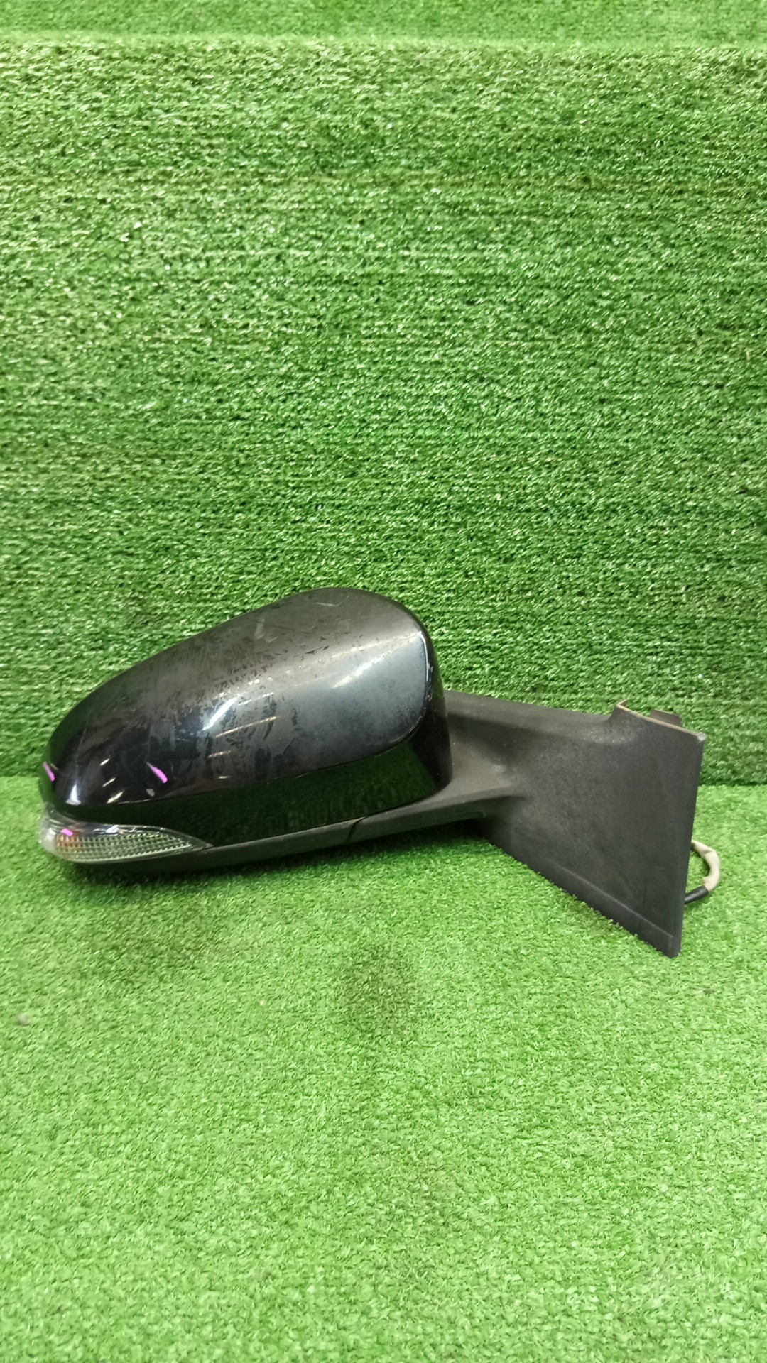Зеркало правое переднее TOYOTA VITZ, YARIS KSP130, NSP130, NSP135, NCP131 7K 1 ракурс