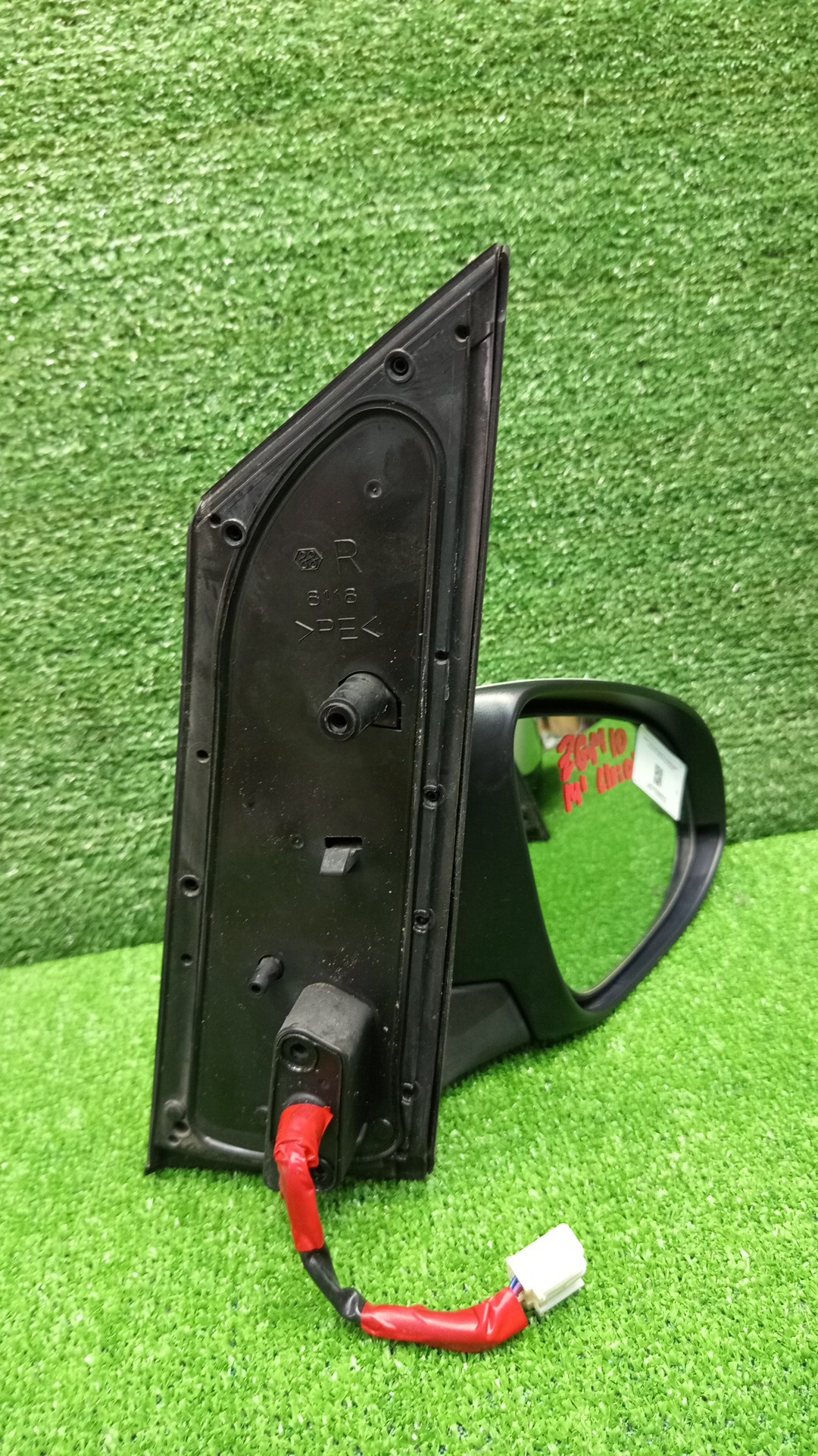 Зеркало правое переднее TOYOTA ISIS ZNM10, ZNM10W, ANM10, ANM10W, ANM15, ANM15W, ZGM10, ZGM10W, ZGM11, ZGM11W, ZGM15, ZGM15W, ANM10G, ZGM10G, ANM15G, ZNM10G, ZGM11G, ZGM15G 7K 4 ракурс