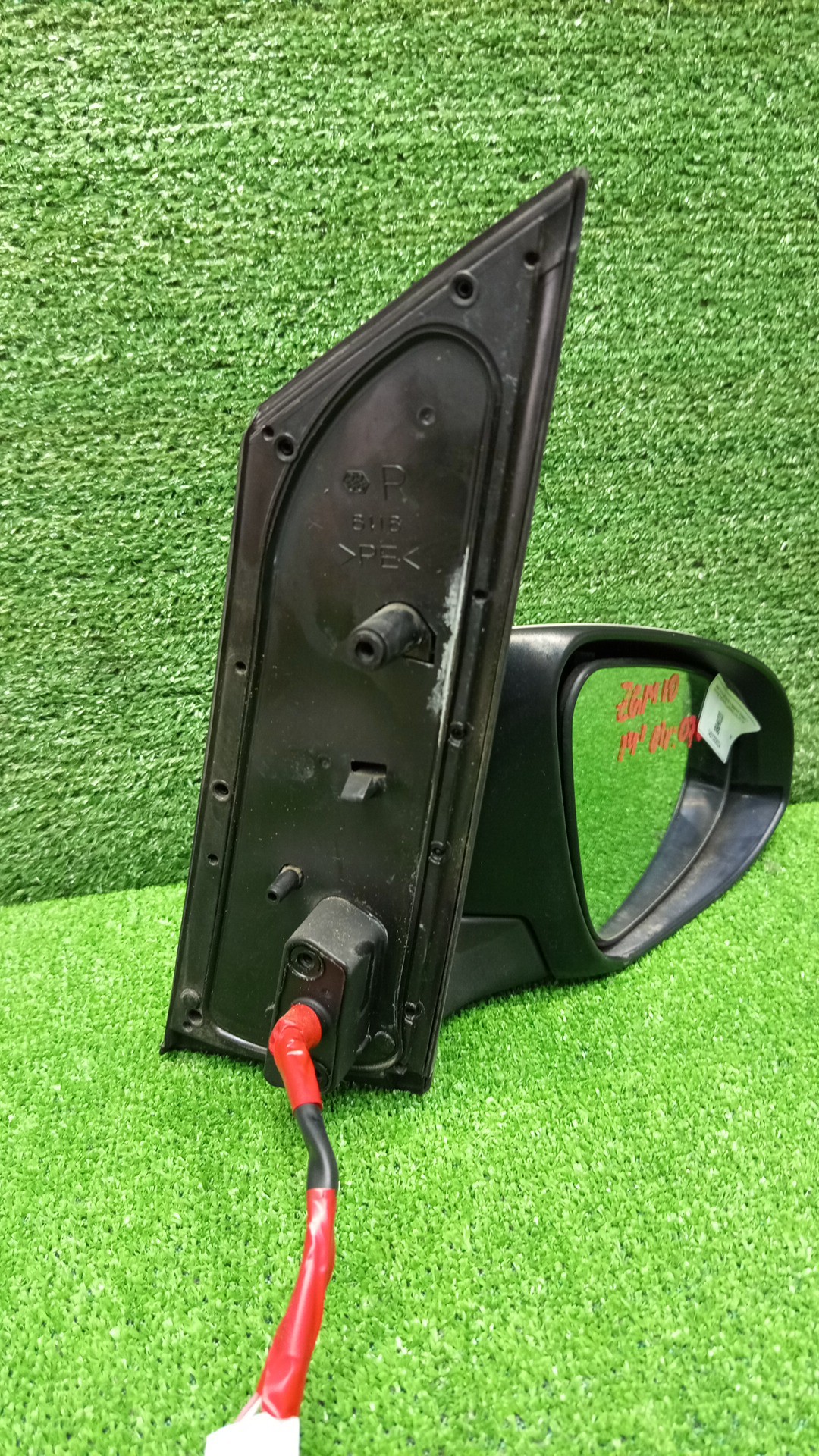 Зеркало правое переднее TOYOTA ISIS ZNM10, ZNM10W, ANM10, ANM10W, ANM15, ANM15W, ZGM10, ZGM10W, ZGM11, ZGM11W, ZGM15, ZGM15W, ANM10G, ZGM10G, ANM15G, ZNM10G, ZGM11G, ZGM15G 7K 5 ракурс