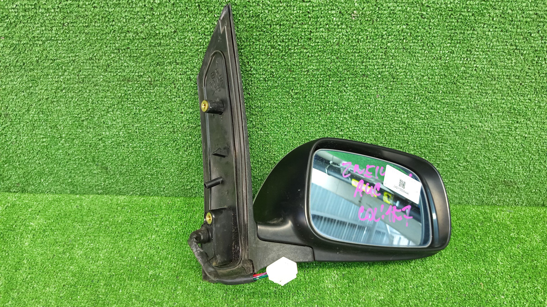 Зеркало правое переднее TOYOTA WISH ZRE152N, S500U, ZNE10, ZNE14, ANE10G, ZNE10G, ANE11W, ZNE14G 5K 2 ракурс Зеркало правое переднее TOYOTA WISH ZRE152N, S500U, ZNE10, ZNE14, ANE10G, ZNE10G, ANE11W, ZNE14G 5K 2 ракурс
