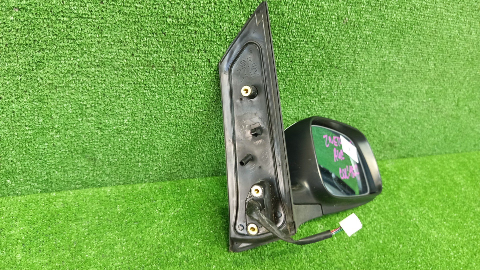 Зеркало правое переднее TOYOTA WISH ZRE152N, S500U, ZNE10, ZNE14, ANE10G, ZNE10G, ANE11W, ZNE14G 5K 3 ракурс Зеркало правое переднее TOYOTA WISH ZRE152N, S500U, ZNE10, ZNE14, ANE10G, ZNE10G, ANE11W, ZNE14G 5K 3 ракурс