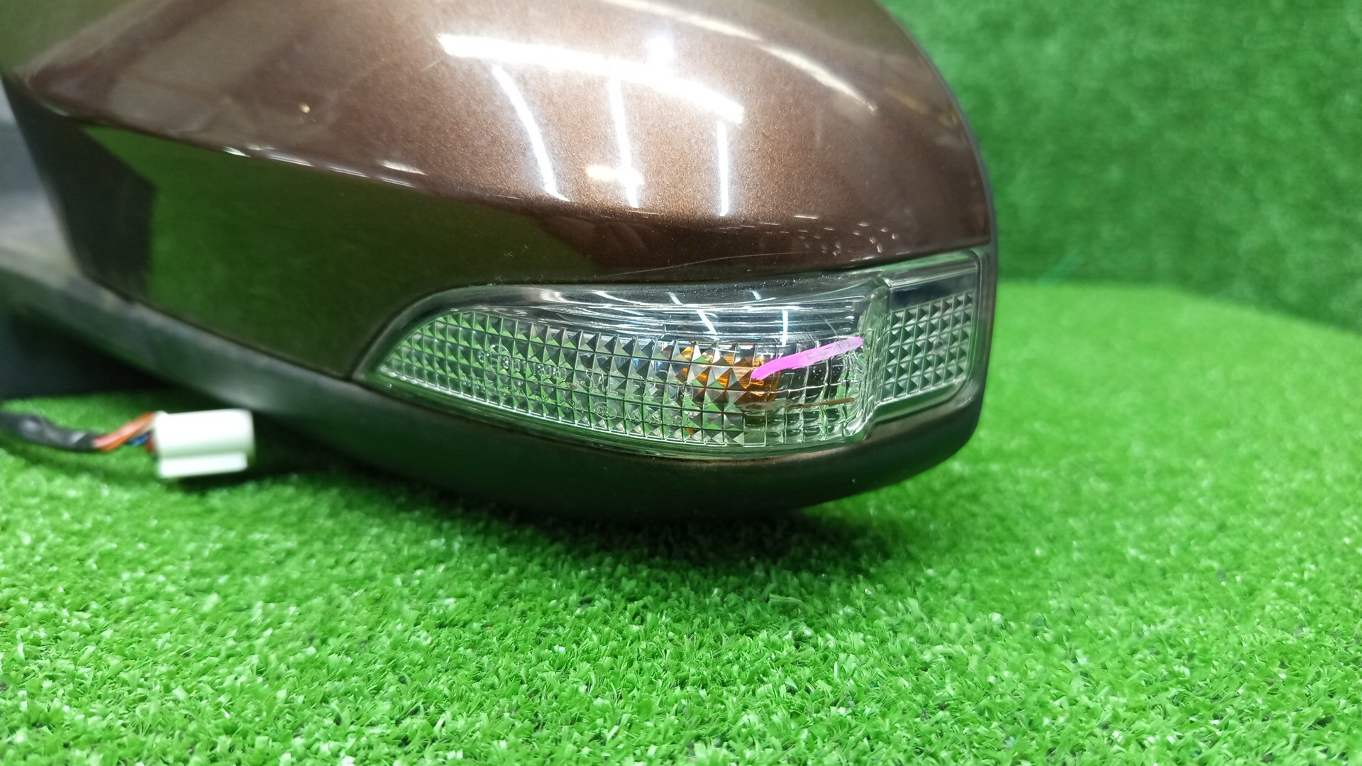 Зеркало левое переднее TOYOTA VITZ, YARIS KSP130, NSP130, NSP135, NCP131 7K 2 ракурс