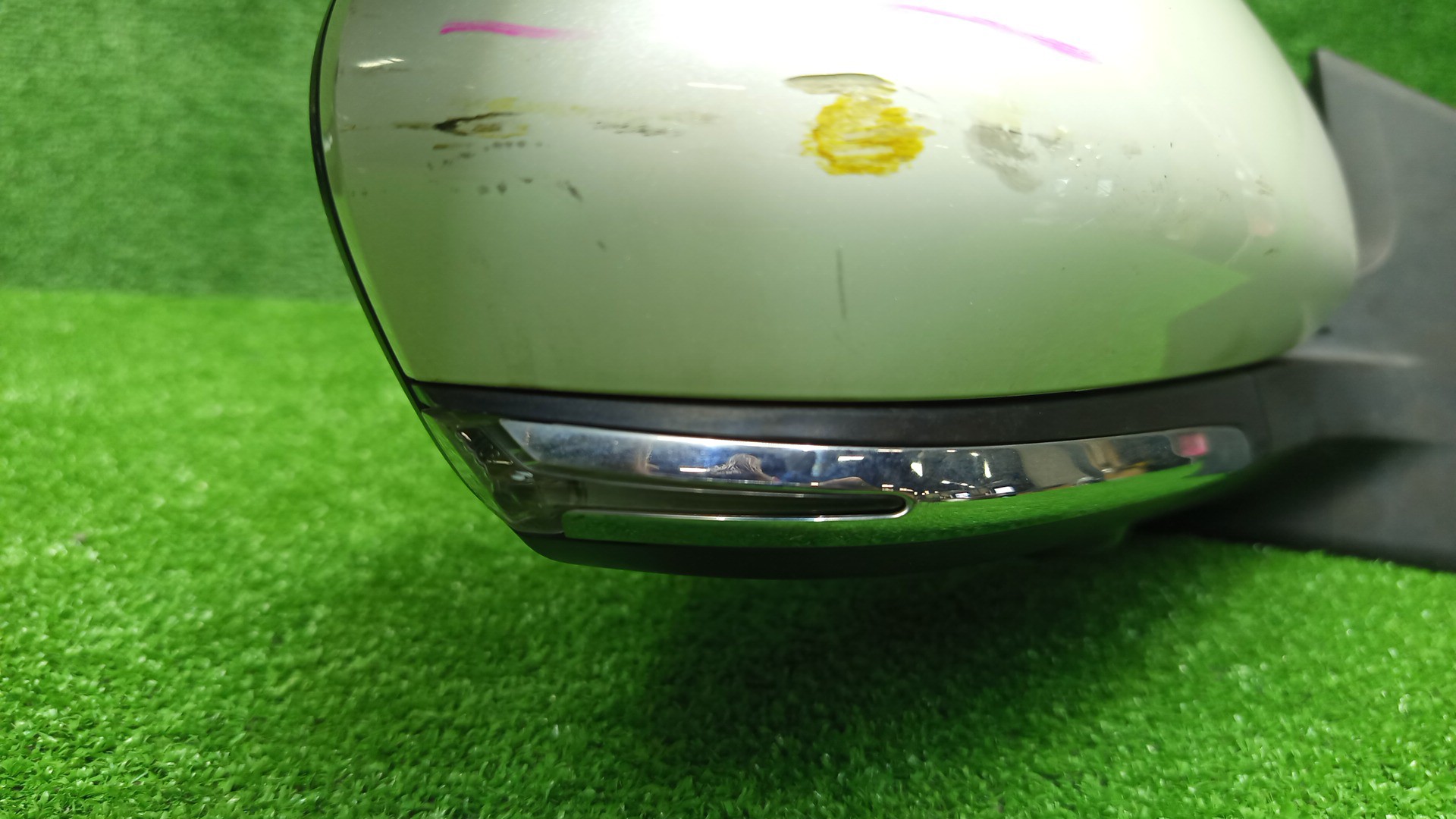 Зеркало правое переднее TOYOTA AQUA NHP10 12K 3 ракурс