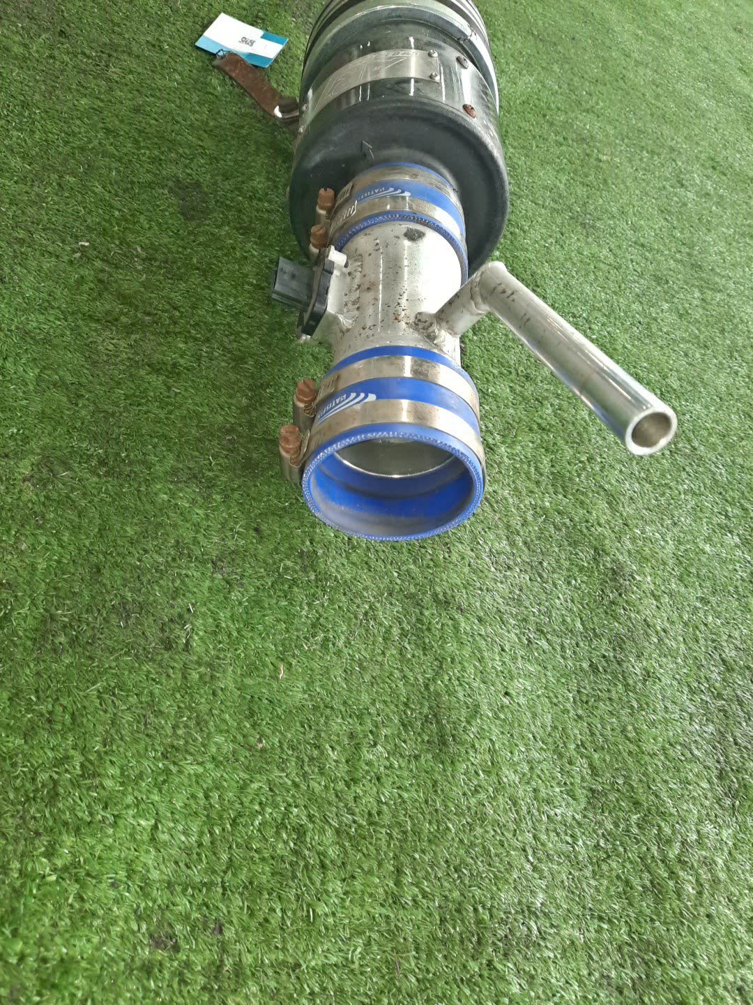 Корпус воздушного фильтра NISSAN DUALIS J10 MR20DE 22680-7S000 3 ракурс