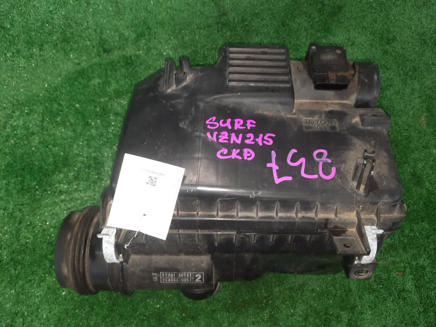 Корпус воздушного фильтра TOYOTA HILUX SURF VZN215W 5VZ-FE 837 1 ракурс