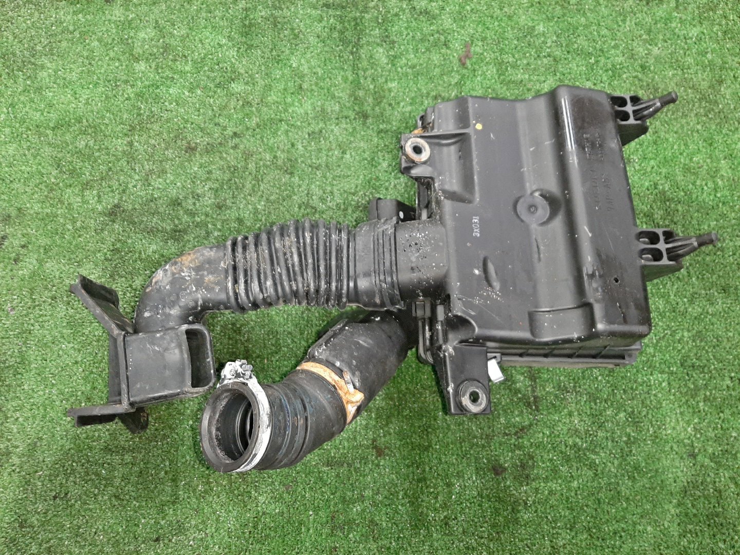 Корпус воздушного фильтра MAZDA FLAIR CROSSOVER MS52S R06AT 894 2 ракурс