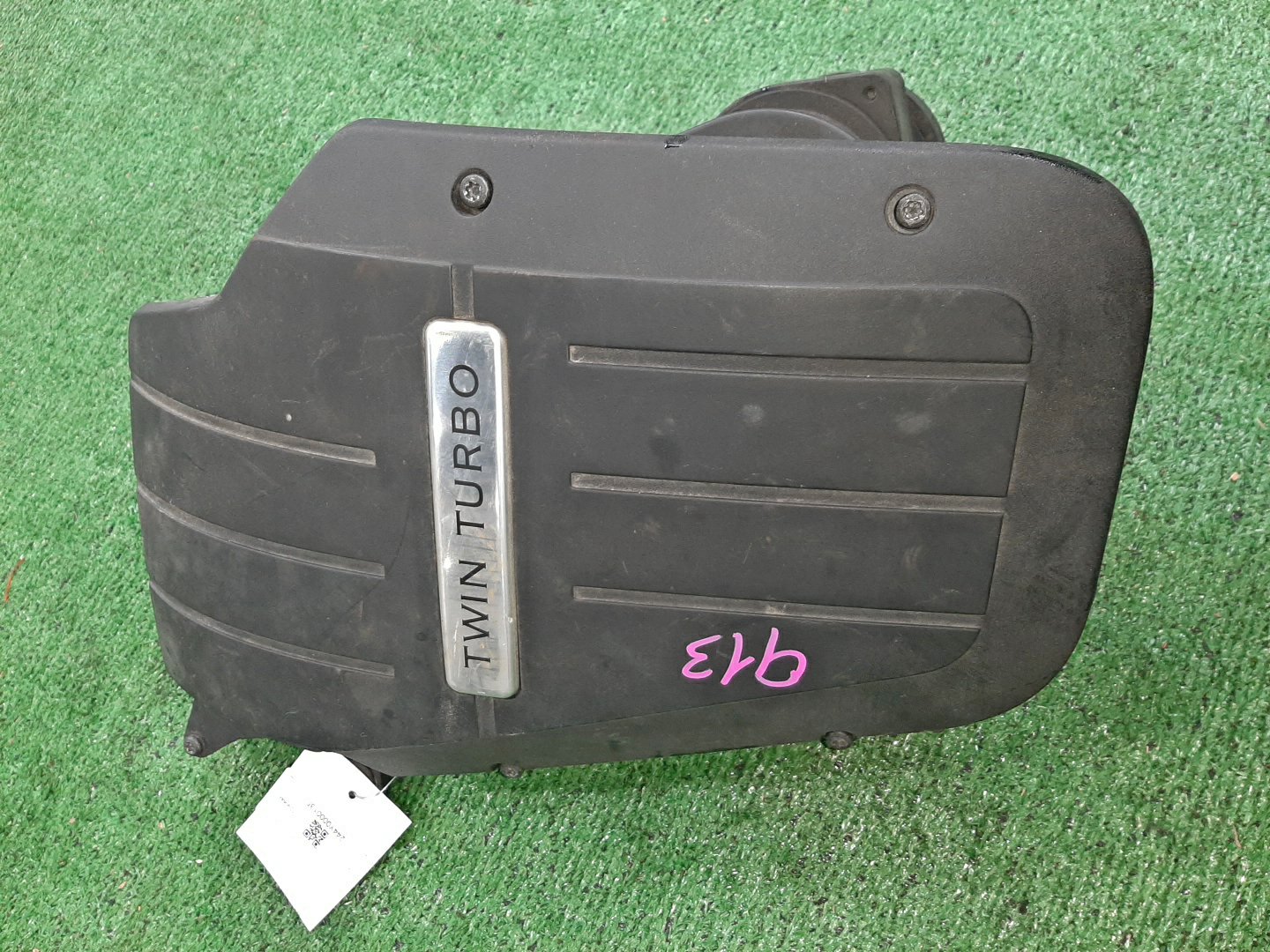 Корпус воздушного фильтра BENTLEY FLYING SPUR 3W2 BWRA 07D906461 1 ракурс