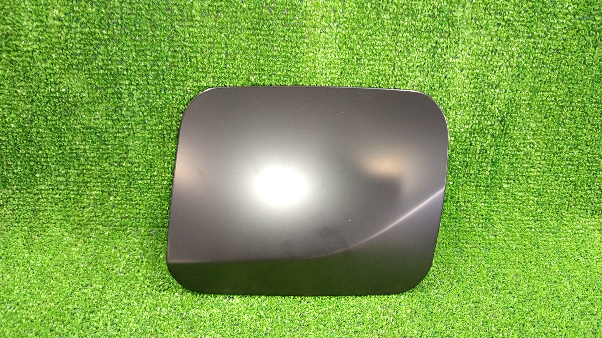 Лючок бензобака TOYOTA RAV4 MXAA54 77350-42100 1 ракурс