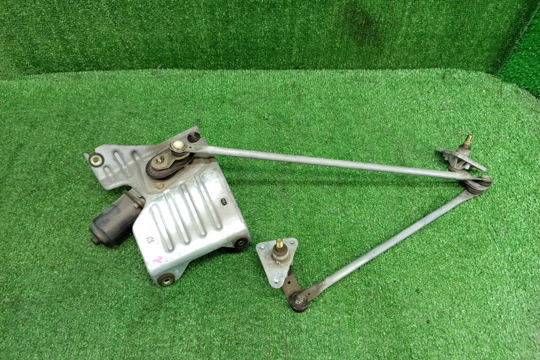 Моторчик стеклоочистителя MITSUBISHI CHARIOT GRANDIS N84W MR275853 1 ракурс