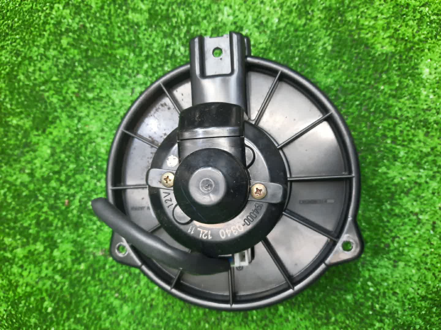  MITSUBISHI DIAMANTE F27A 194000-0340 1 ракурс