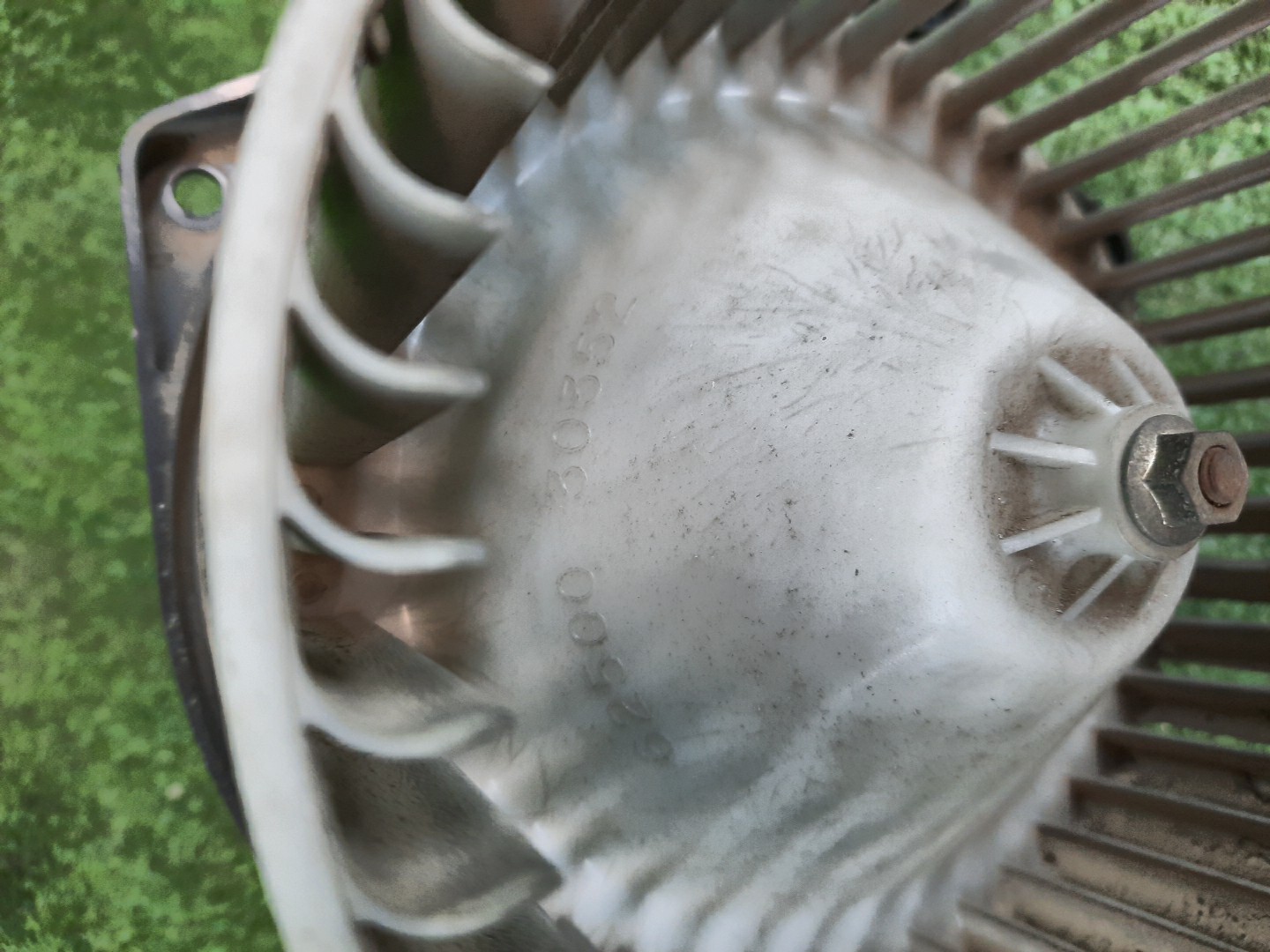  NISSAN BLUEBIRD SU14, QU14, ENU14, HU14, HNU14, EU14 3 ракурс