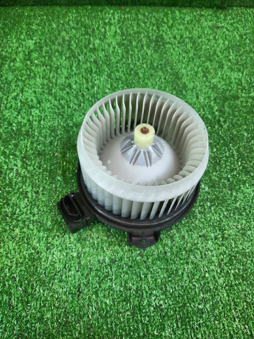  TOYOTA RUSH J210E 272700-0450 3 ракурс