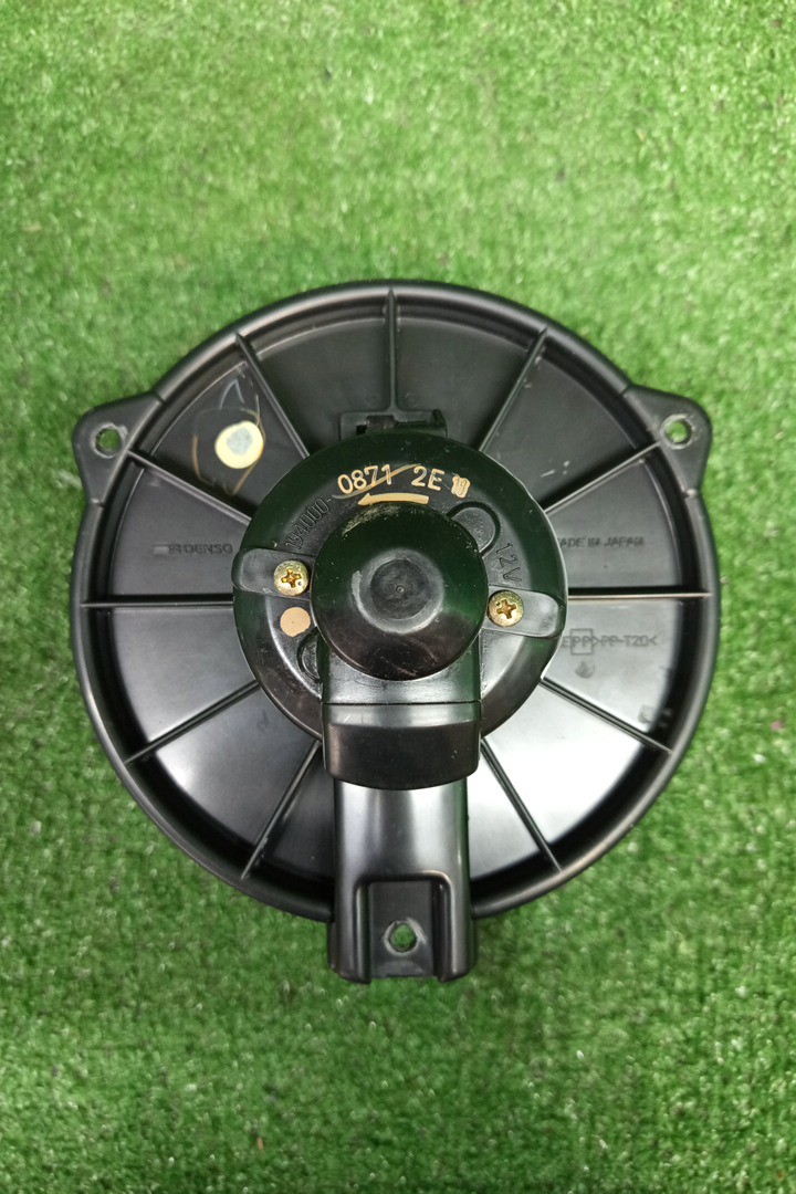  TOYOTA OPA ZCT10 194000-0871 1 ракурс
