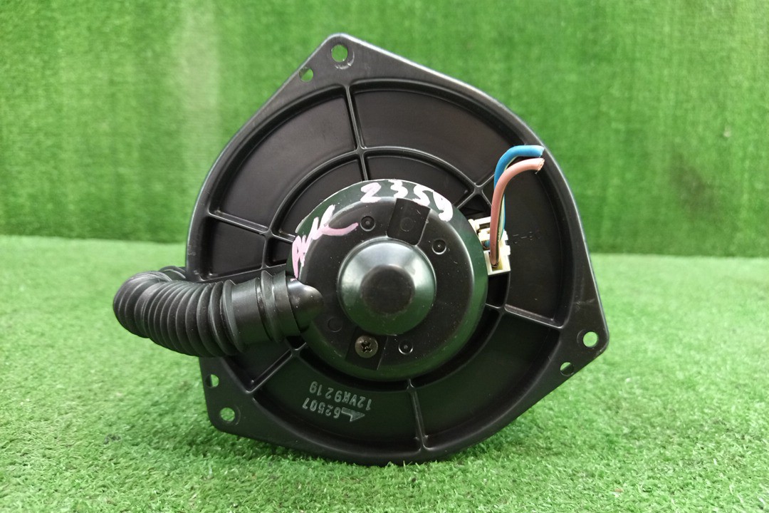  NISSAN BLUEBIRD SU14, QU14, ENU14, HU14, HNU14, EU14 3 ракурс