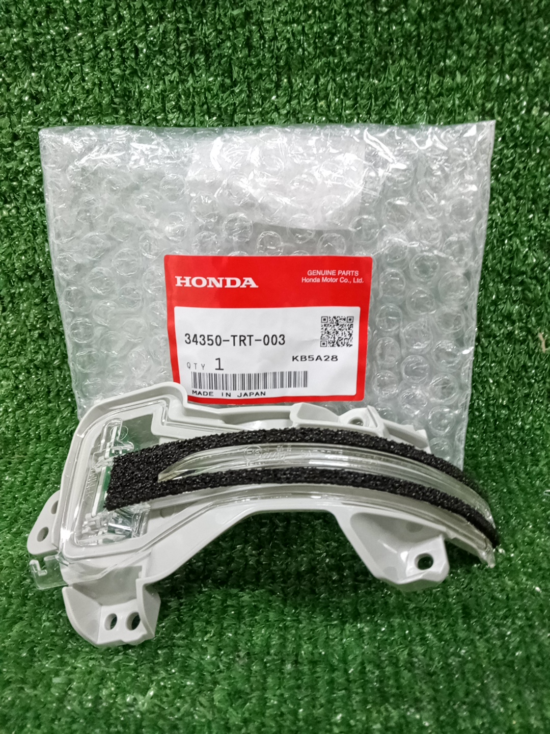 Повторитель поворота левый передний HONDA WR-V DG5 34350-TRT-003 1 ракурс Повторитель поворота левый передний HONDA WR-V DG5 34350-TRT-003 1 ракурс