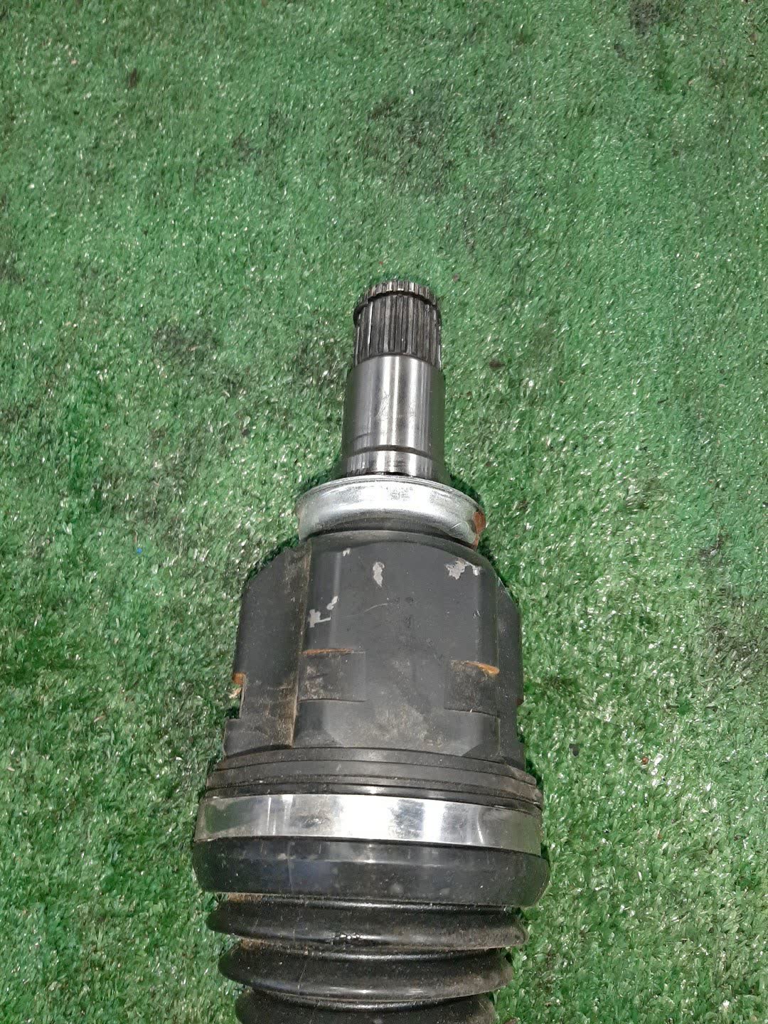 Привод правый передний TOYOTA COROLLA ZWE211 2ZR-FXE 3 ракурс