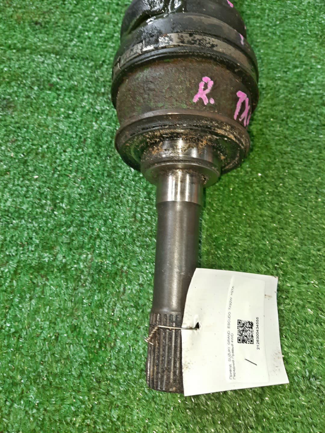 Привод правый передний SUZUKI ESCUDO, GRAND ESCUDO TD62W, TD32W, TA02W, TX92W, TD02W, TA52W, TL52W, TD52W H25A, RF-T, G16A, H27A, J20A 3 ракурс