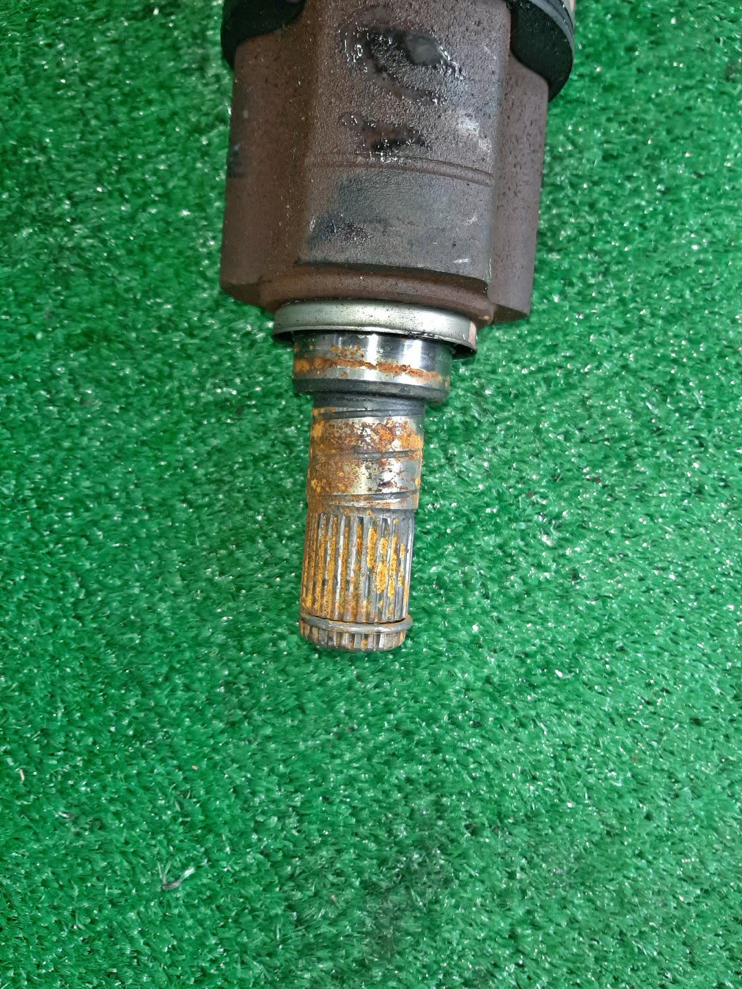 Привод левый передний NISSAN SERENA C26, HFC26, FC26, FNC26 MR20DD 3 ракурс