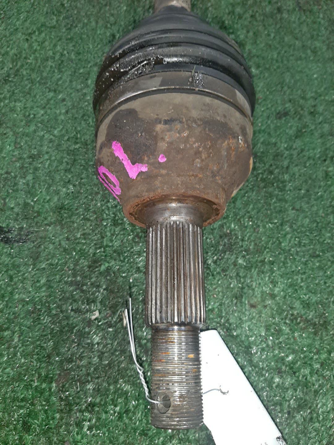 Привод левый передний NISSAN DUALIS, QASHQAI, X-TRAIL KNJ10, NJ10, NT31 MR20DE 2 ракурс