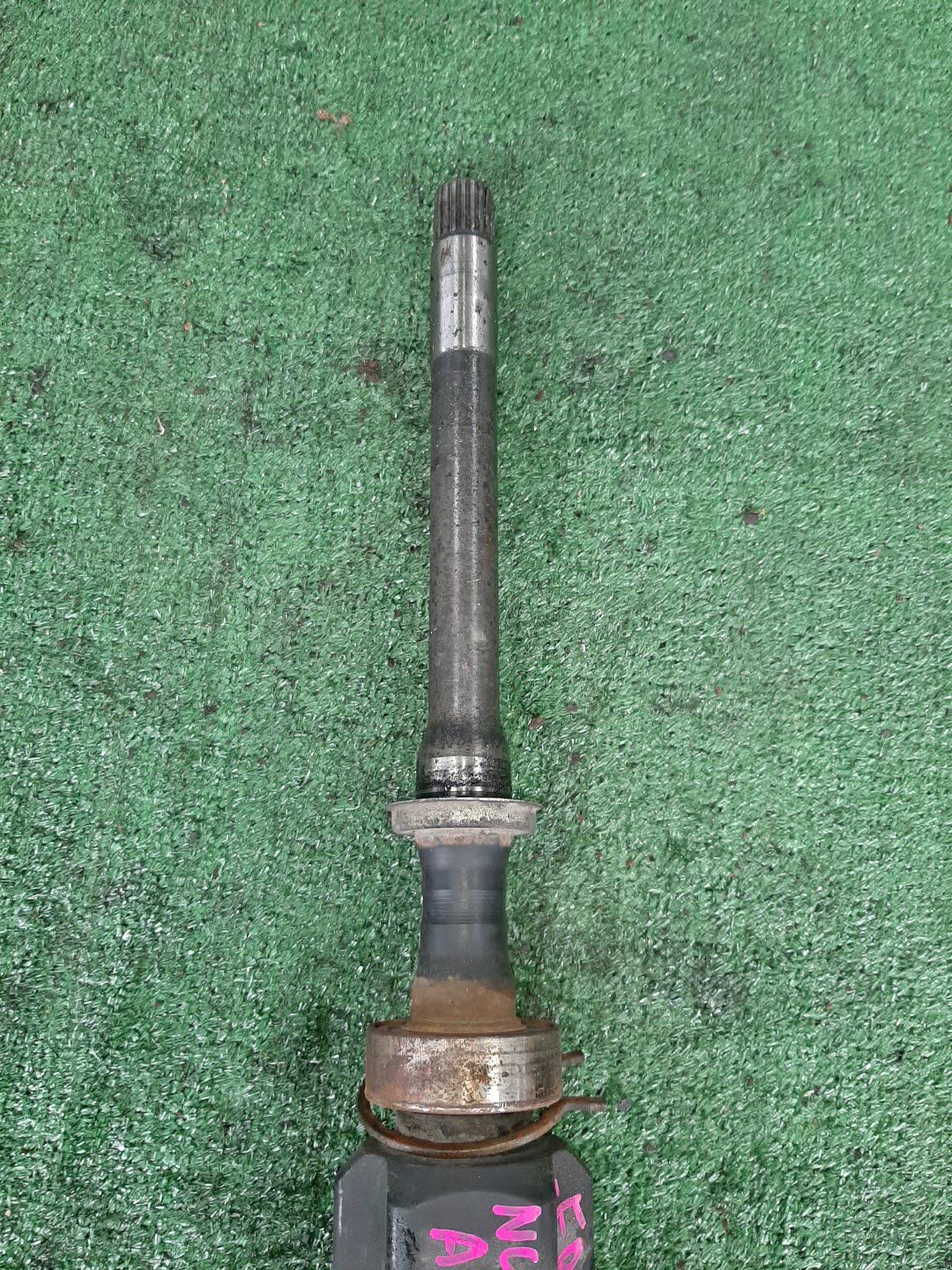 Привод правый передний TOYOTA IST NCP115 1NZ-FE 2 ракурс