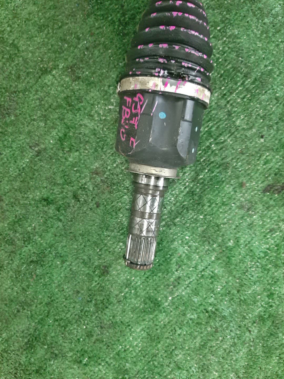 Привод правый передний SUBARU IMPREZA GP2, GP3, GP6, GJ2, GJ3, GJ6, GJ7, GPE, GP7 FB16, FB20 3 ракурс