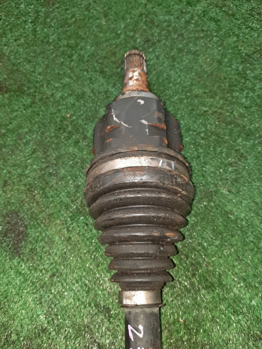Привод правый передний TOYOTA COROLLA FIELDER ZRE162G 2ZR-FE 3 ракурс