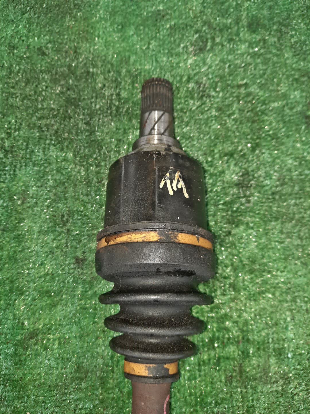 Привод левый передний MITSUBISHI GALANT, LANCER, GALANT FORTIS CY4A, CY3A 4B11, 4B10 3 ракурс