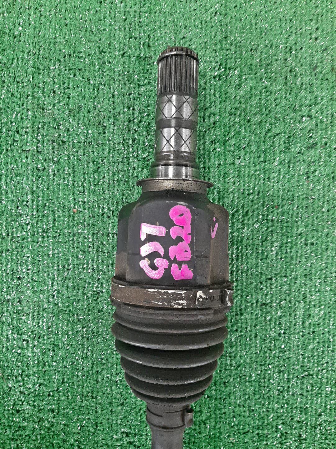 Привод правый передний SUBARU IMPREZA GP2, GP3, GP6, GJ2, GJ3, GJ6, GJ7, GPE, GP7 FB16, FB20 3 ракурс
