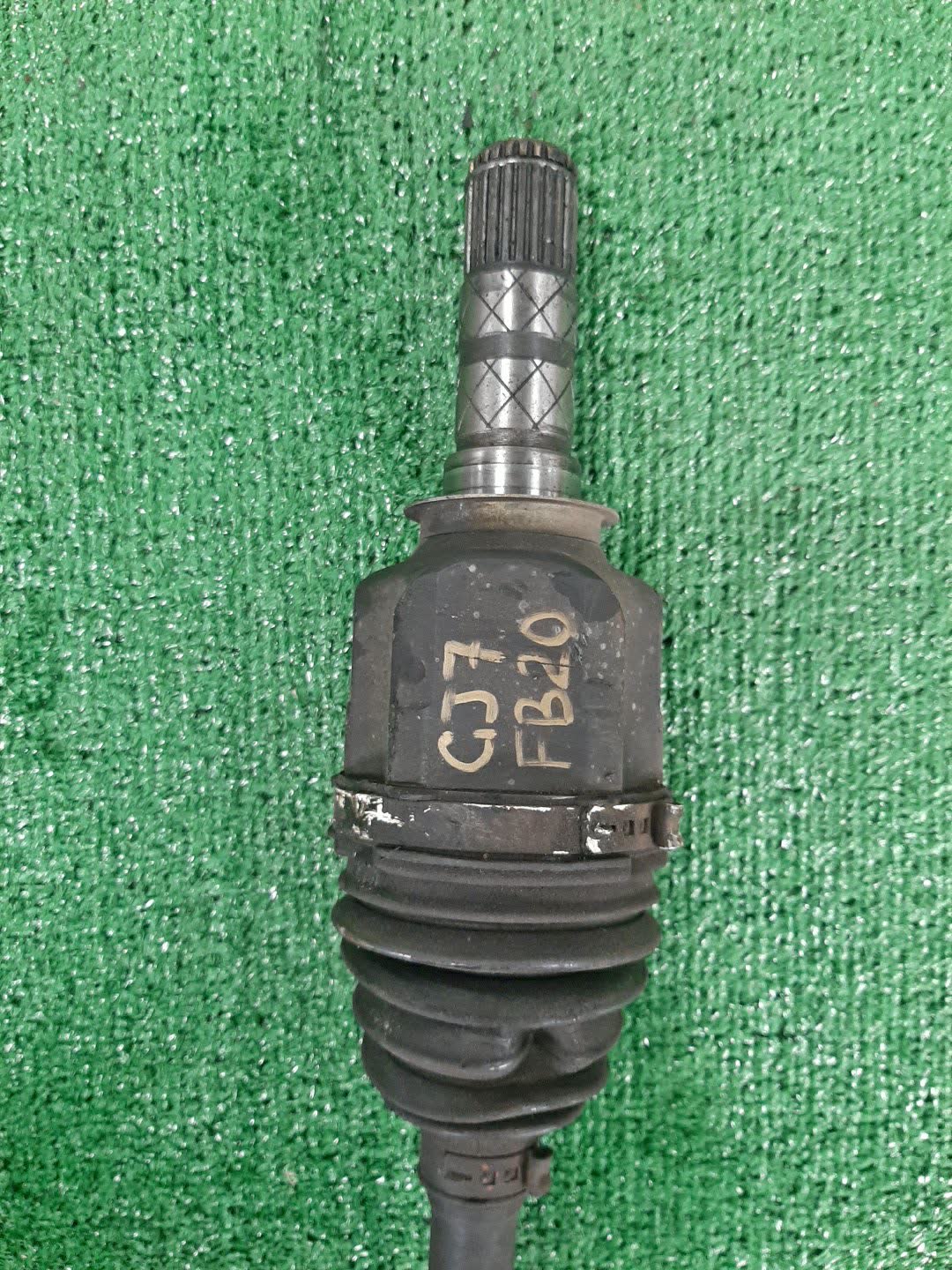Привод правый передний SUBARU IMPREZA GP2, GP3, GP6, GJ2, GJ3, GJ6, GJ7, GPE, GP7 FB16, FB20 3 ракурс