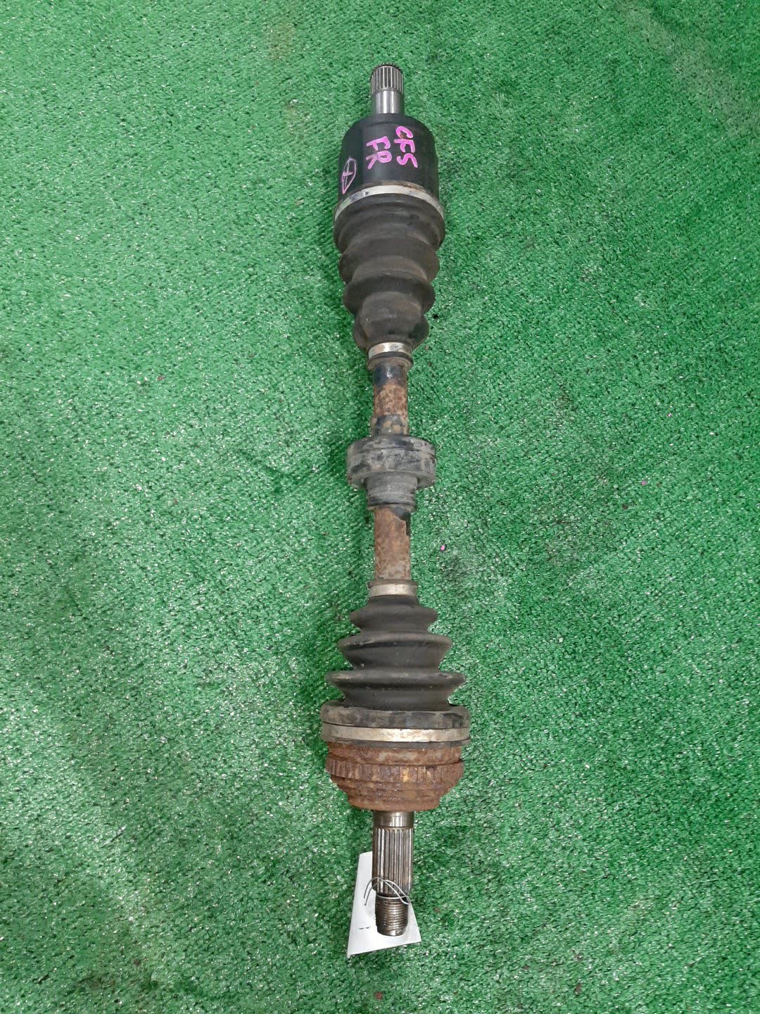 Привод правый передний HONDA ACCORD, ACCORD WGN CF5, CF7, CL2 F20B, F23A, H23A 1 ракурс Привод правый передний HONDA ACCORD, ACCORD WGN CF5, CF7, CL2 F20B, F23A, H23A 1 ракурс