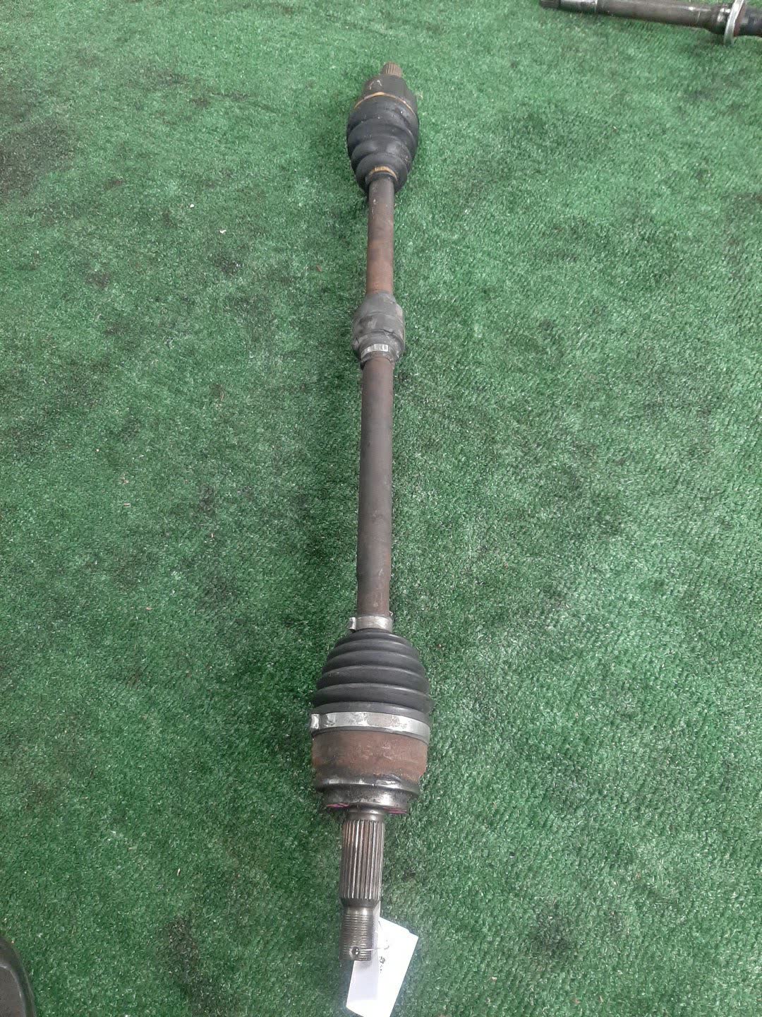 Привод правый передний MITSUBISHI GALANT, LANCER, GALANT FORTIS CY4A, CY3A 4B11, 4B10 1 ракурс