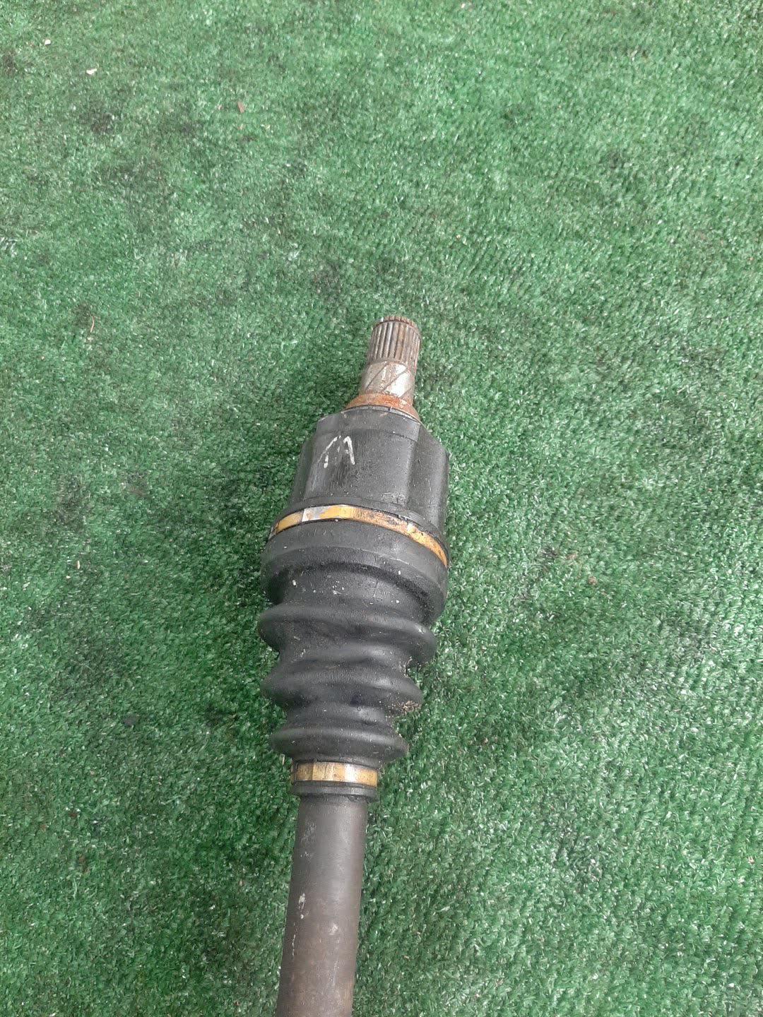 Привод правый передний MITSUBISHI GALANT, LANCER, GALANT FORTIS CY4A, CY3A 4B11, 4B10 3 ракурс