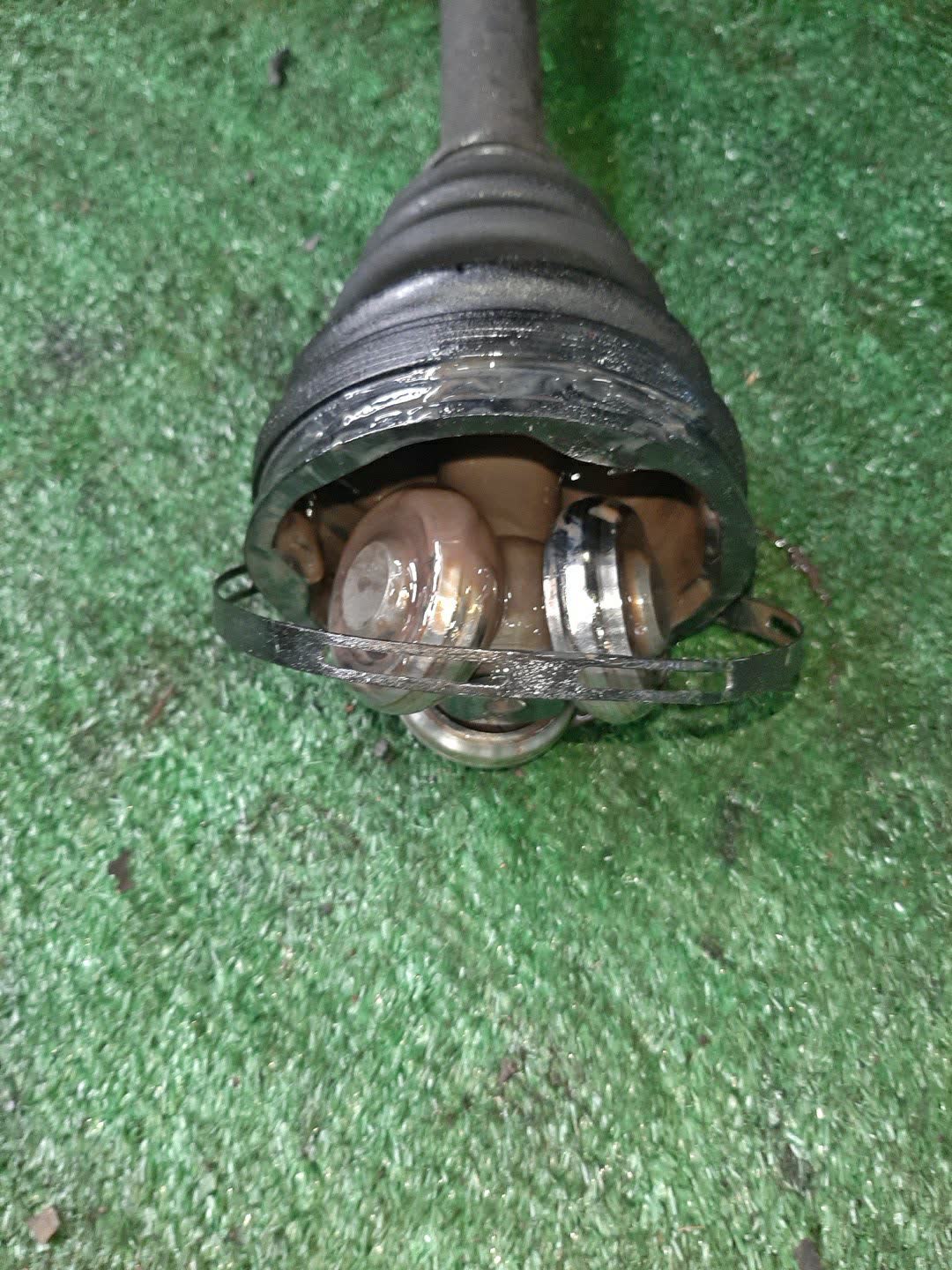 Привод правый передний TOYOTA ESTIMA MCR40W 1MZ-FE 3 ракурс