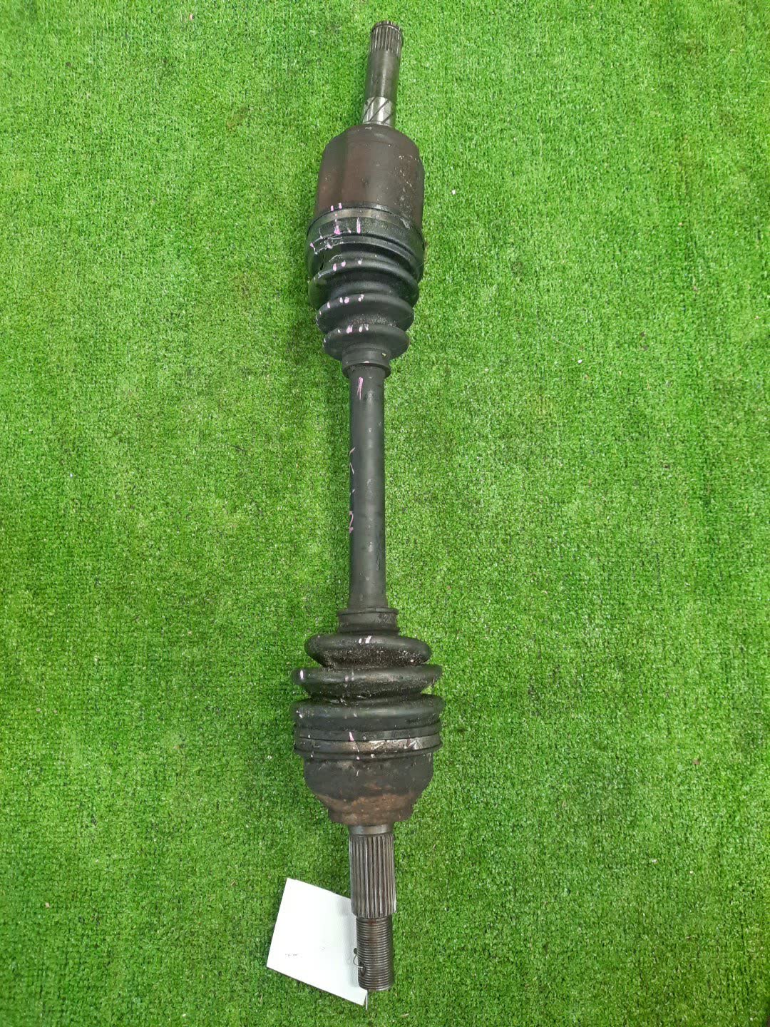 Привод левый передний NISSAN DUALIS, QASHQAI, X-TRAIL KNJ10, NJ10, NT31 MR20DE 5 ракурс