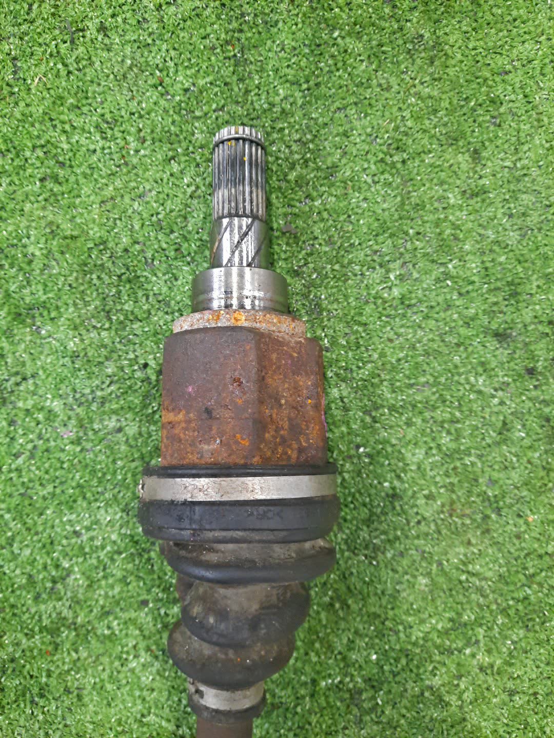 Привод правый задний NISSAN KOLEOS, DUALIS, QASHQAI, X-TRAIL HY0, KNJ10, NJ10, J10, NT31, TNT31 QR25DE, MR20DE 3 ракурс