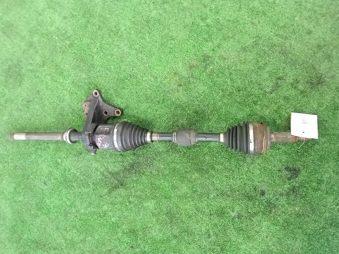 Привод правый передний TOYOTA RACTIS NCP125 1NZ-FE 1 ракурс