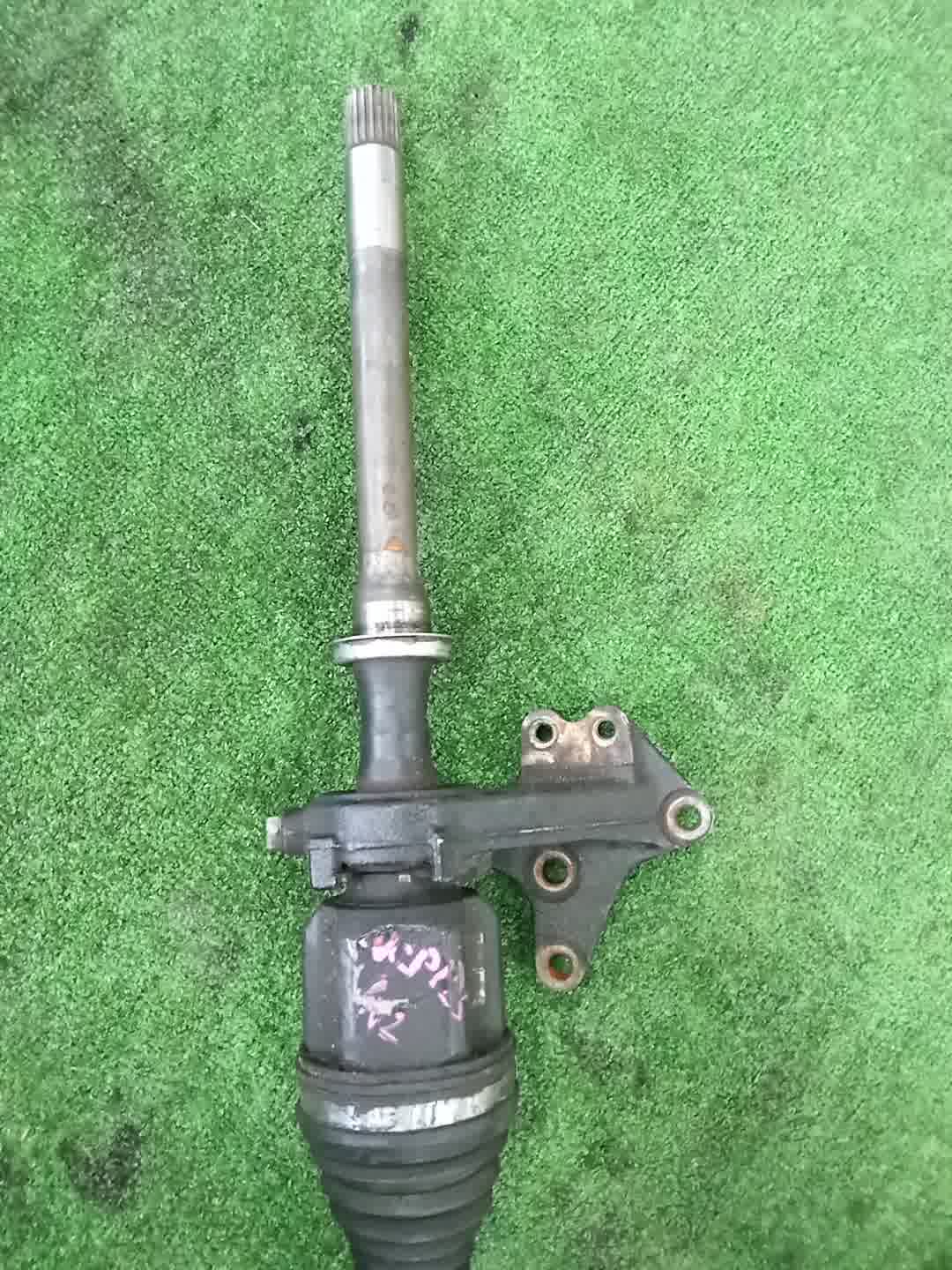 Привод правый передний TOYOTA RACTIS NCP125 1NZ-FE 3 ракурс