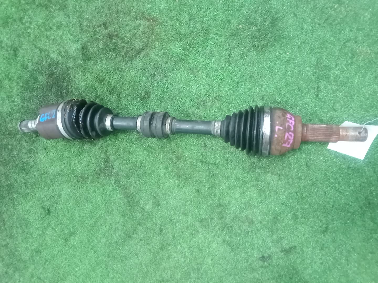 Привод левый передний NISSAN SERENA C27 MR20DD 1 ракурс