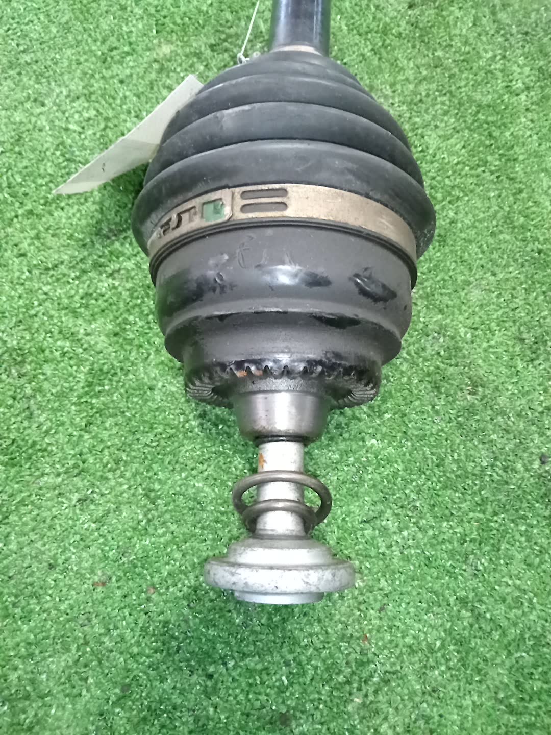 Привод правый передний BMW X3 F25 N52B30A 2 ракурс