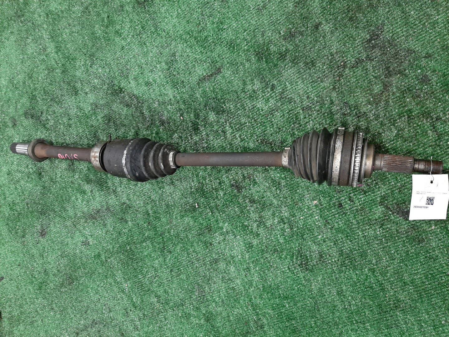 Привод правый передний TOYOTA HARRIER SXU10W 5S-FE 1 ракурс